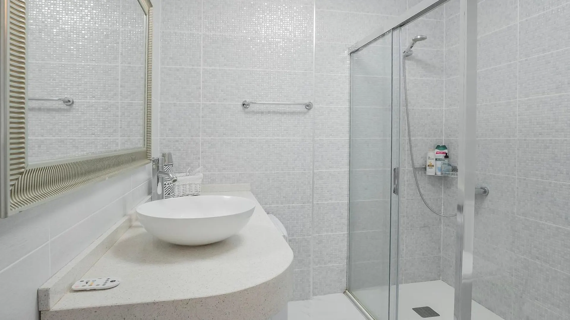 Modern 1Bd Apt With A Patio And Pool, Balcon Del Mar, B52 Arona  0*, Arona (Tenerife)